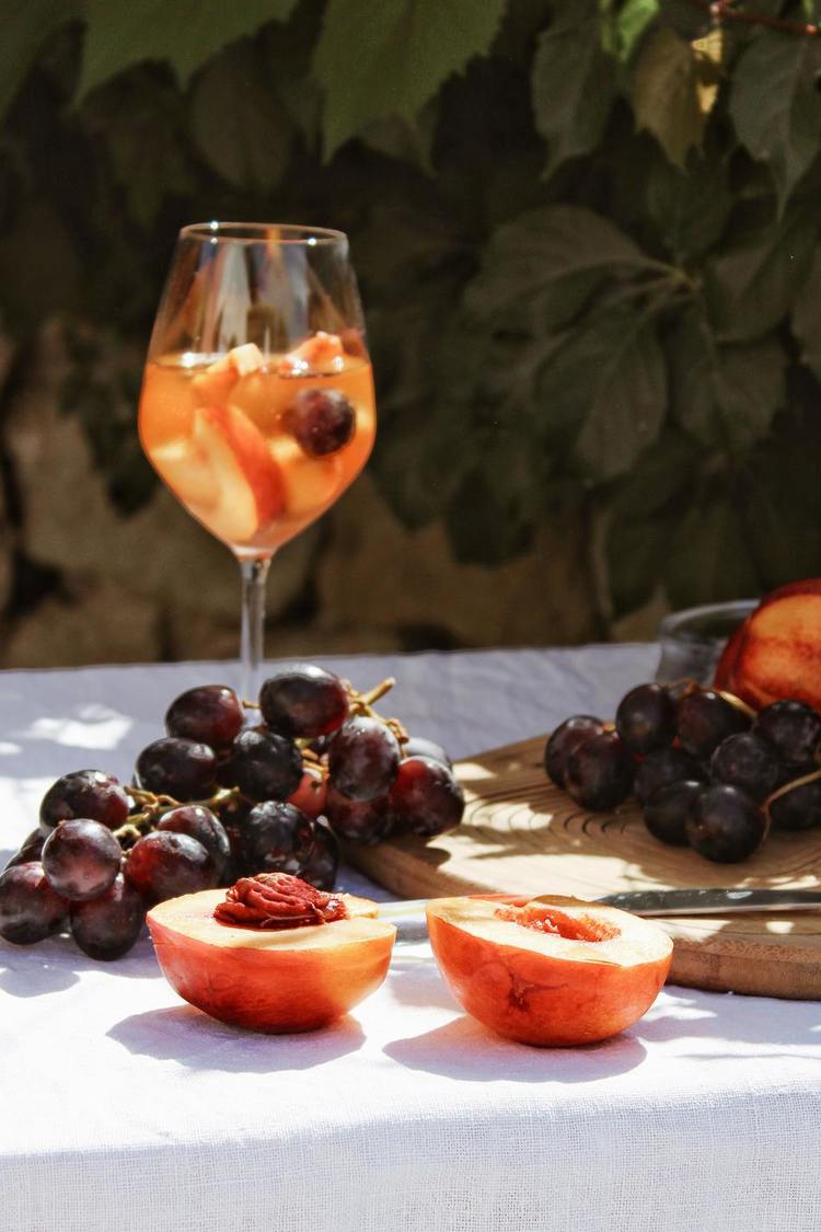 Peach Rose Sangria - Wine Recipe